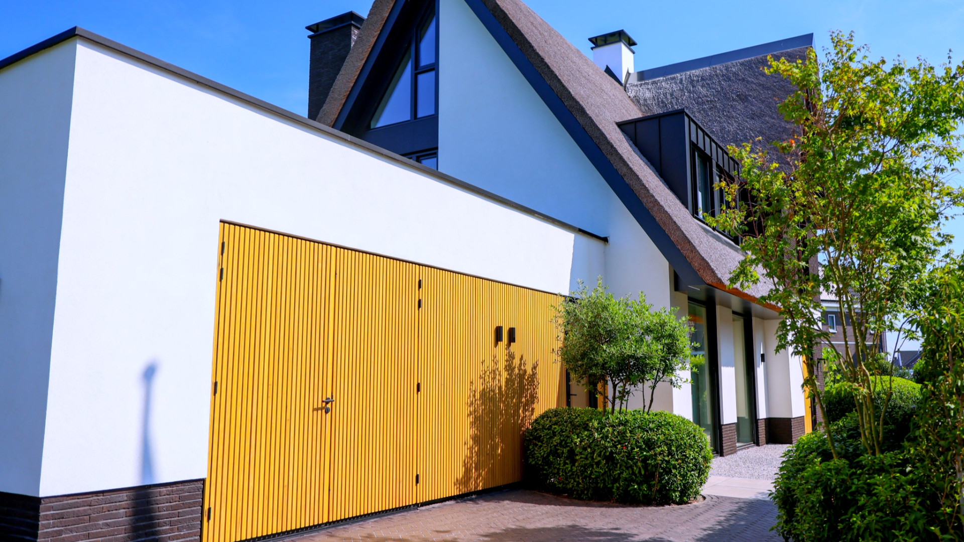 Rietgedekte villa in Genemuiden Genemuiden